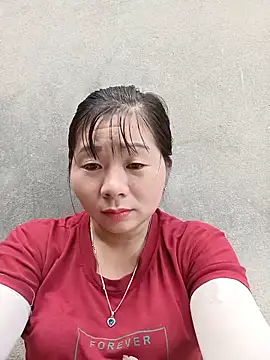 Snapshot of vangkt-cute chatting on 17, 5, 2026 vangkt-cute online show from 17, 5, 2026