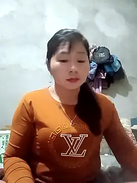 Snapshot of vangkt-cute chatting on 7, 3, 2026 vangkt-cute online show from 7, 3, 2026