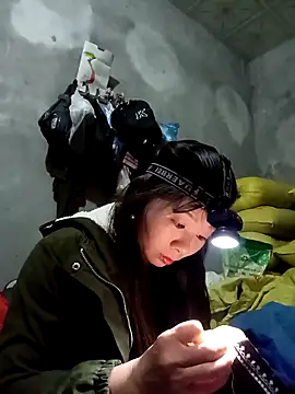 vangkt-cute online show from 25, 11, 2025