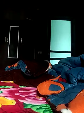 Snapshot of vangkt-cute chatting on 5, 4, 2026 vangkt-cute online show from 5, 4, 2026