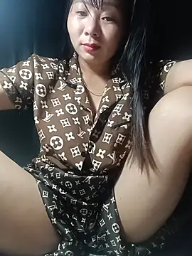 Snapshot of vangkt-cute chatting on 24, 5, 2026 vangkt-cute online show from 24, 5, 2026