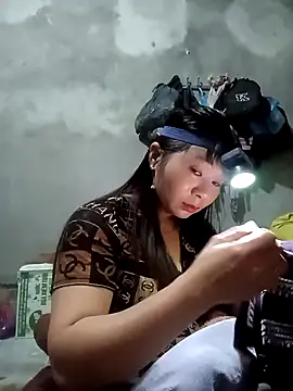 Snapshot of vangkt-cute chatting on 11, 3, 2026 vangkt-cute online show from 11, 3, 2026