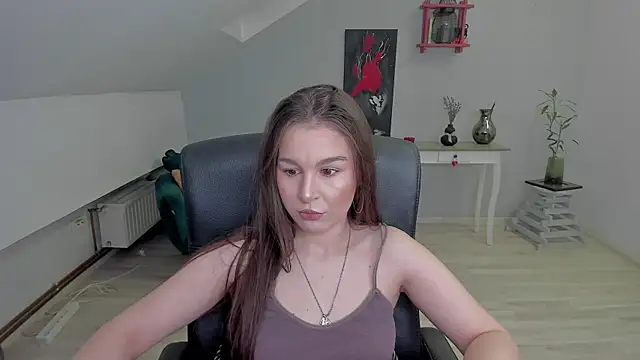 LouannaHart online show from 9, 2, 2026