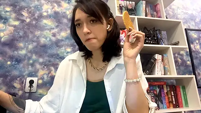 JamieRosten online show from 10, 11, 2025