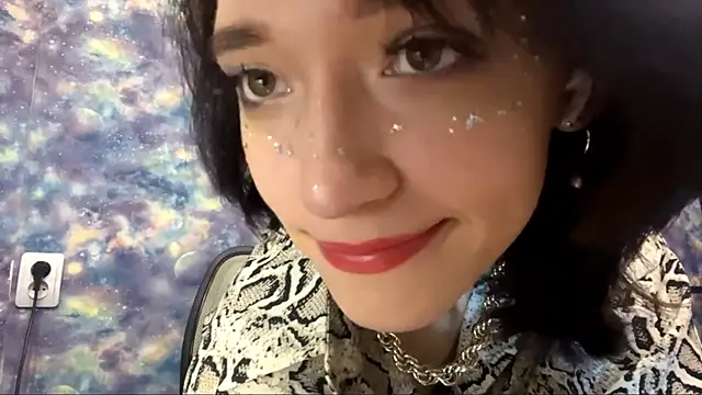 JamieRosten online show from 11, 11, 2025