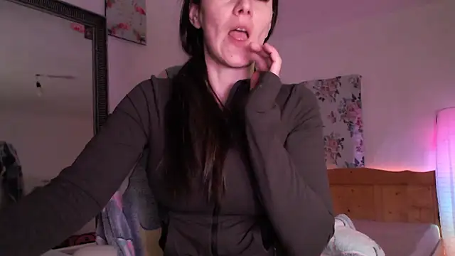 MissyDior8 online show from 24, 3, 2026