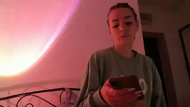 MissyDior8 online show from 1, 12, 2025