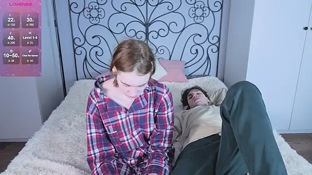 Danny loves Mary online show from 20, 12, 2025