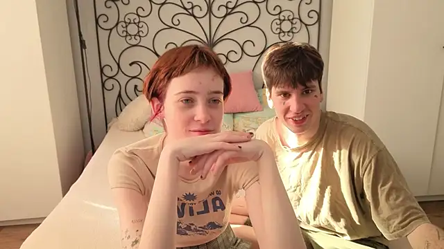 Danny loves Mary online show from 8, 4, 2026