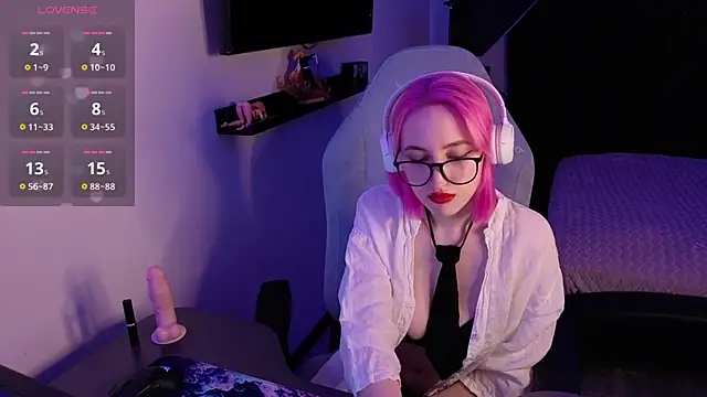 Alisa World8 online show from 30, 11, 2025