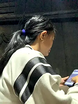 phuong cute online show from 12, 11, 2025