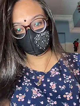 Snapshot of Saguphtah_Chattergy_22 chatting on 23, 11, 2025 Saguphtah Chattergy 22 online show from 23, 11, 2025