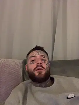 Snapshot of magicmichaell chatting on 16, 2, 2026 magicmichaell online show from 16, 2, 2026