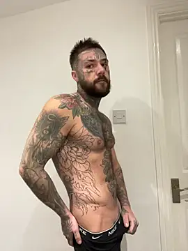 Snapshot of magicmichaell chatting on 24, 11, 2025 magicmichaell online show from 24, 11, 2025