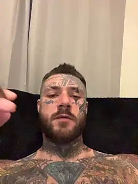 Snapshot of magicmichaell chatting on 13, 3, 2026 magicmichaell online show from 13, 3, 2026