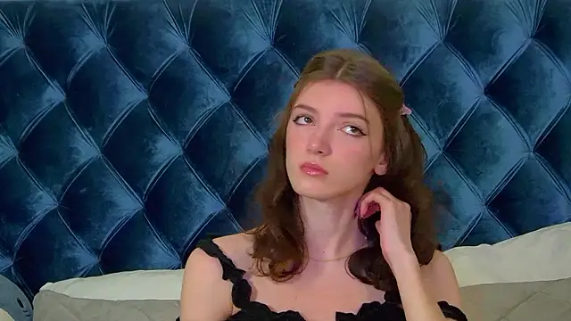 Snapshot of SophiaProve chatting on 2, 2, 2026 SophiaProve online show from 2, 2, 2026