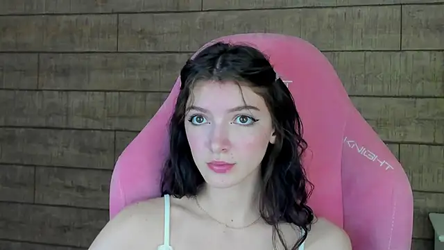 Snapshot of SophiaProve chatting on 9, 2, 2026 SophiaProve online show from 9, 2, 2026