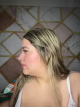 Amira Malia online show from 16, 1, 2026