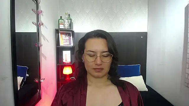 Snapshot of koral_purple chatting on 27, 11, 2025 koral purple online show from 27, 11, 2025