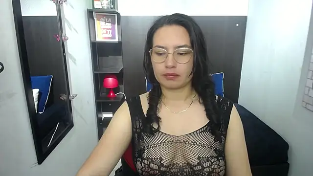 Snapshot of koral_purple chatting on 28, 11, 2025 koral purple online show from 28, 11, 2025