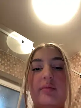 Marisaaasss online show from 18, 12, 2025