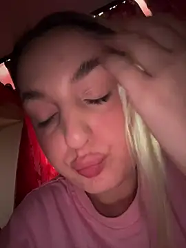 Marisaaasss online show from 1, 4, 2026