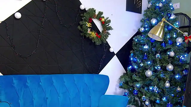 EvvaLovvia online show from 2, 12, 2025