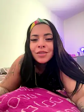 annycavalona online show from 11, 11, 2025