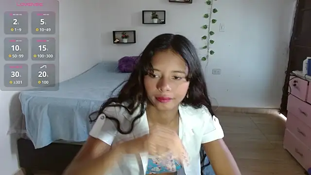 Nikolle sexy online show from 11, 11, 2025