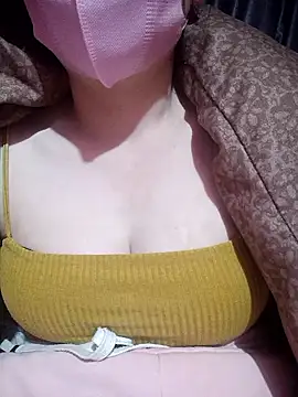 Snapshot of MiHeni chatting on 6, 1, 2026 MiHeni online show from 6, 1, 2026