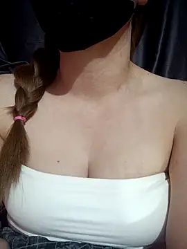 MiHeni online show from 8, 4, 2026