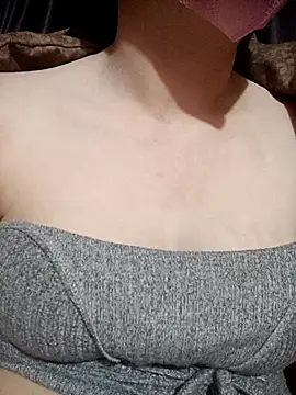 Snapshot of MiHeni chatting on 9, 1, 2026 MiHeni online show from 9, 1, 2026