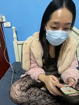 Lily-888 online show from 27, 11, 2025