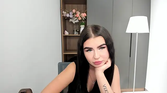 CoreenYorton online show from 11, 11, 2025