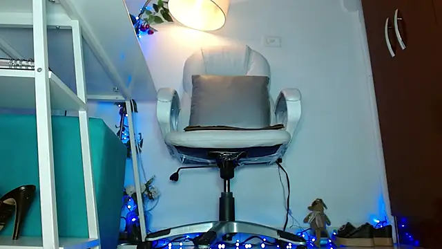 sweetlick 22 online show from 29, 11, 2025