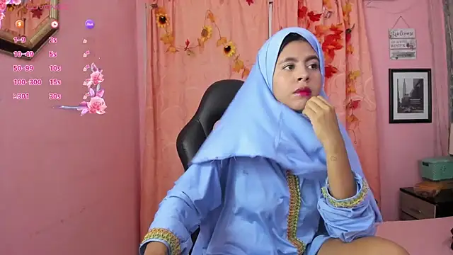 NaylaAbadi online show from 27, 11, 2025