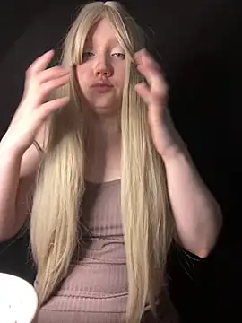 Scarlett Shadow online show from 26, 11, 2025