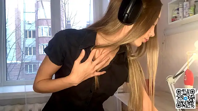 HoaPatton online show from 16, 11, 2025