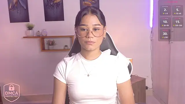 Luna sofia 1110 online show from 21, 11, 2025