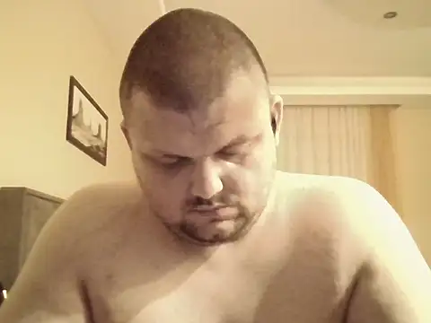 Snapshot of cyrex_monster chatting on 3, 2, 2026 cyrex monster online show from 3, 2, 2026