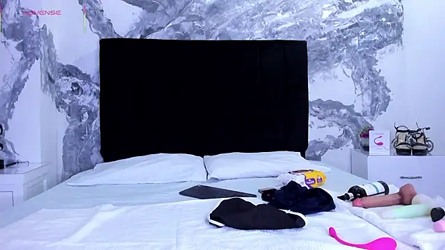 Snapshot of lilithDraven_ chatting on 5, 3, 2026 lilithDraven online show from 5, 3, 2026