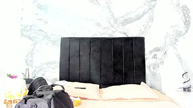 lilithDraven  online show from 11, 3, 2026