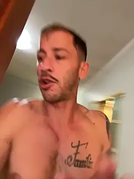 Lucasjandre online show from 5, 4, 2026