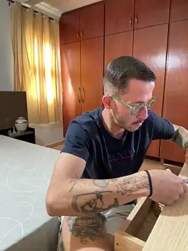 Lucasjandre online show from 12, 4, 2026