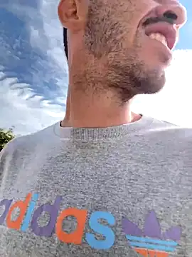 Lucasjandre online show from 18, 11, 2025