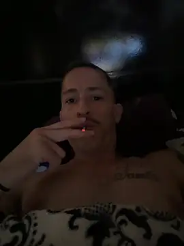 Lucasjandre online show from 1, 4, 2026