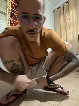 Lucasjandre online show from 1, 5, 2026
