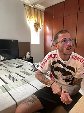 Snapshot of Lucasjandre chatting on 17, 2, 2026 Lucasjandre online show from 17, 2, 2026