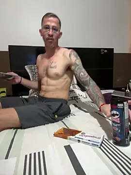 Snapshot of Lucasjandre chatting on 11, 2, 2026 Lucasjandre online show from 11, 2, 2026