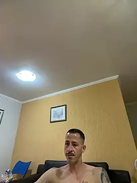 Lucasjandre online show from 8, 7, 2026